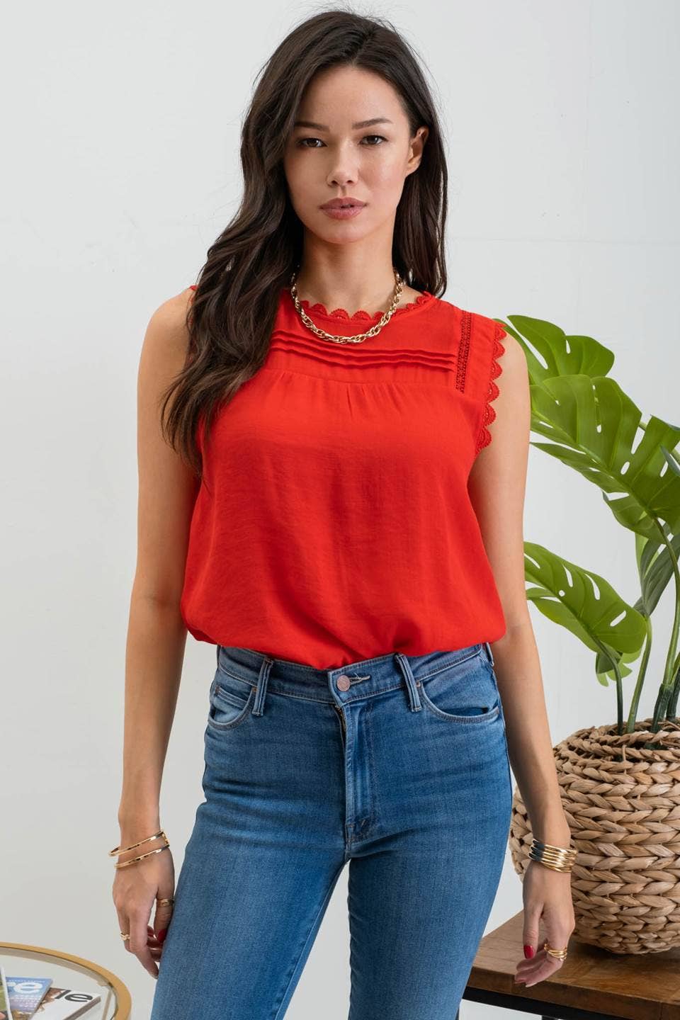 Sleeveless Lace Edge Woven Top - Red