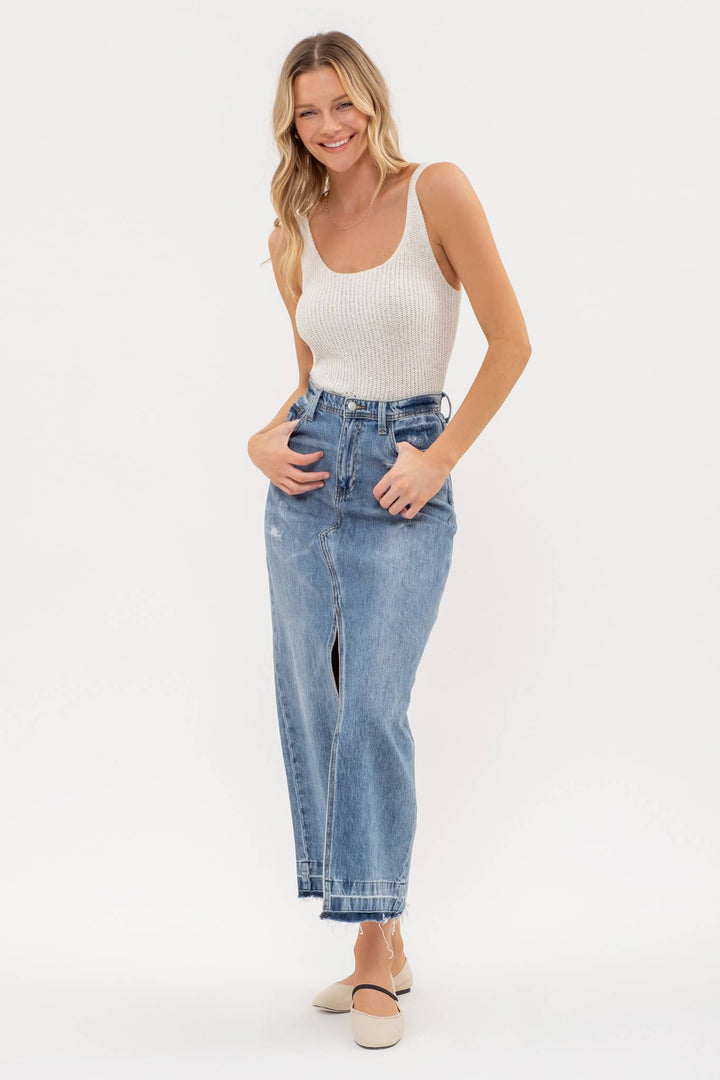 Henessey ruffle hem top