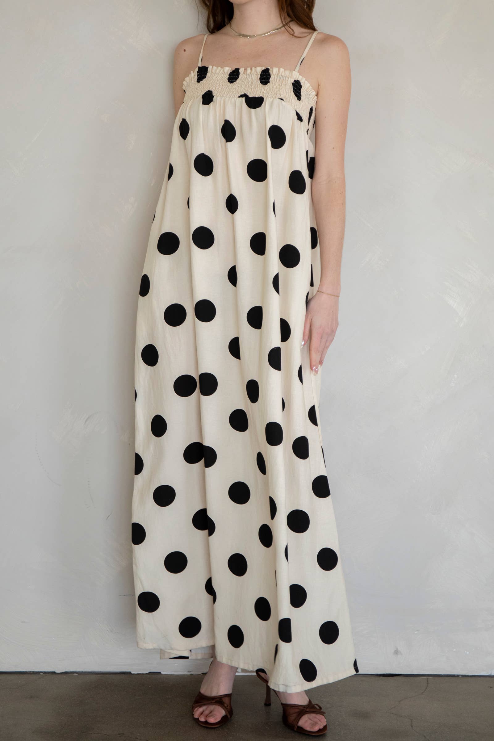 Sandy Polka Dot Smocked Maxi Dress – Boho Women's Boutique – Onyx Native