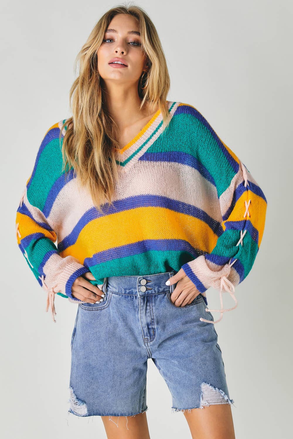 MULTI COLOR BLOCK V NECK SWEATER