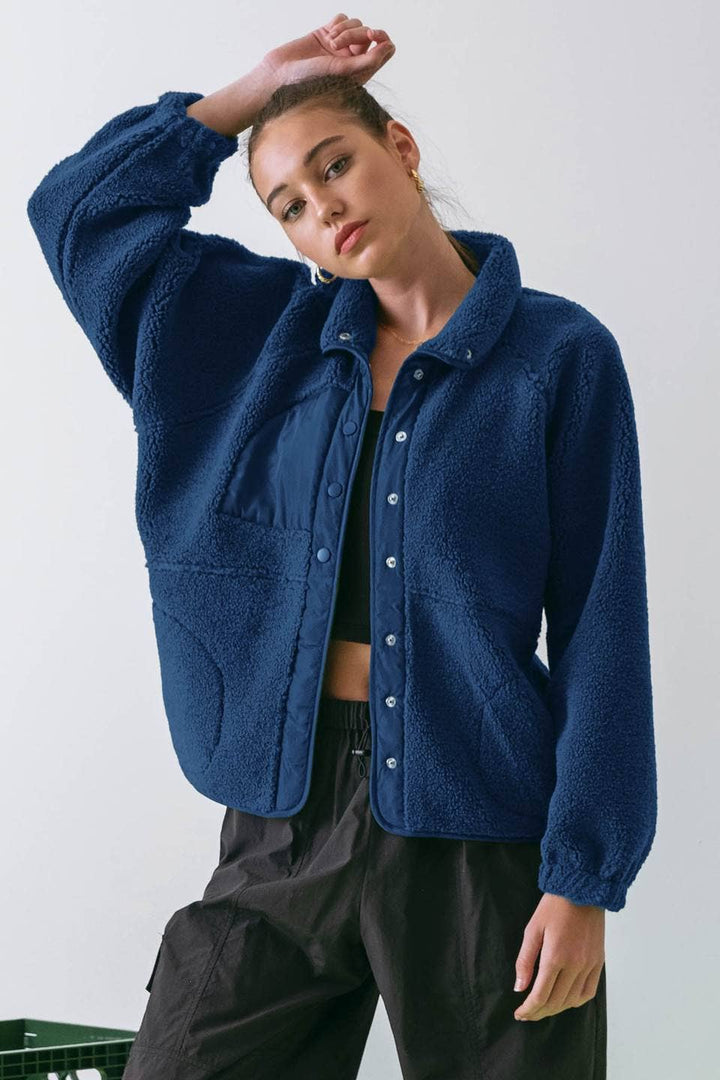 SOLID SNAP BUTTON FLEECE JACKET: HUNTER GREEN
