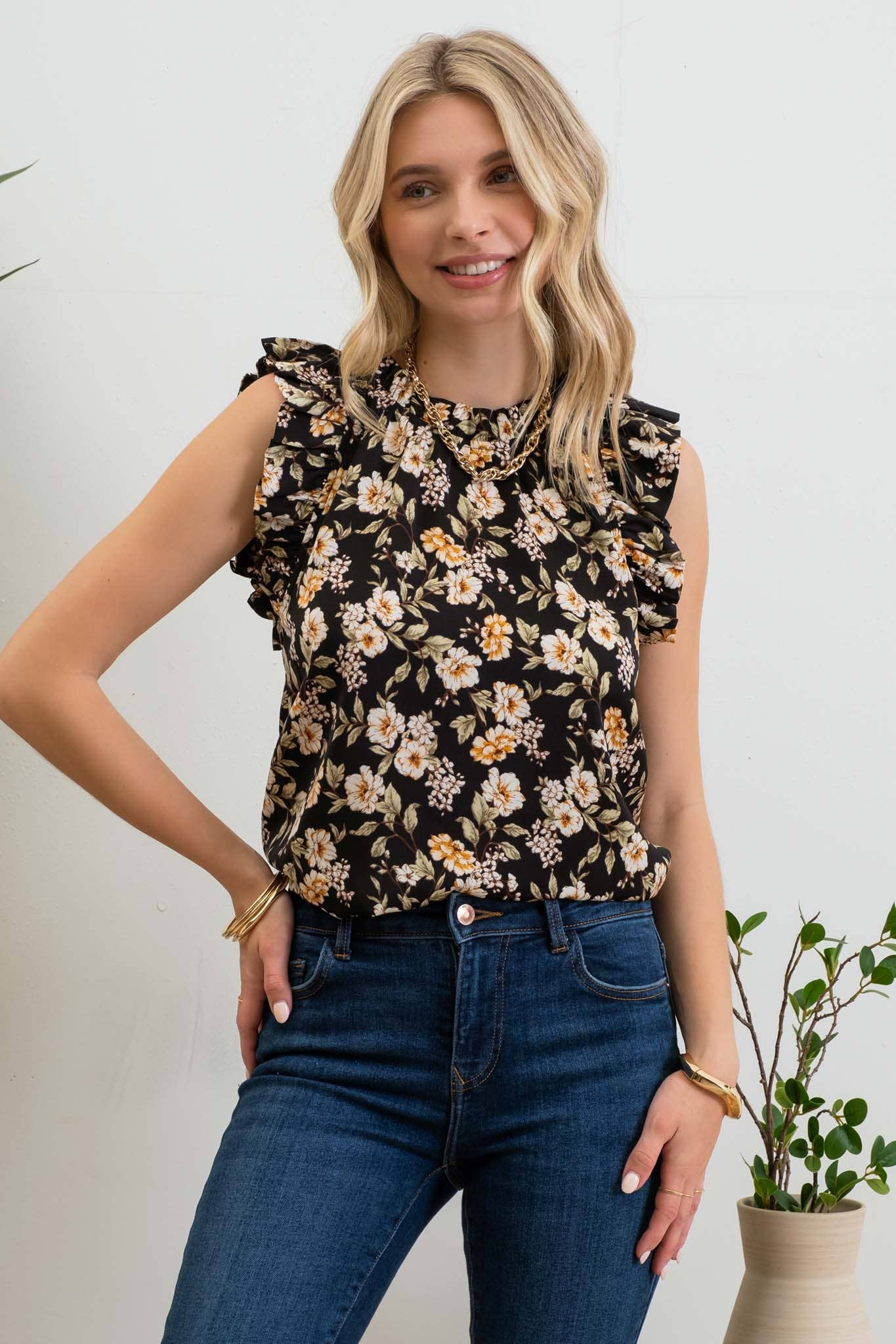 FLORAL PRINT ROUND NECK RUFFLE TRIM BLOUSE