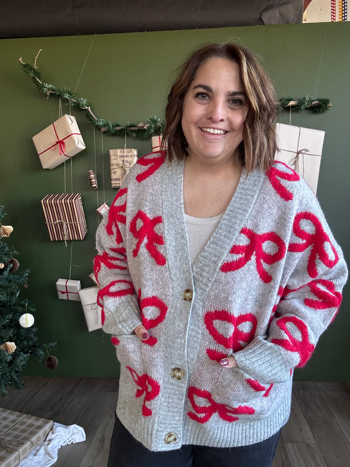 BOW PATTERN BUTTON DOWN KNIT CARDIGAN: HEATHER GREY