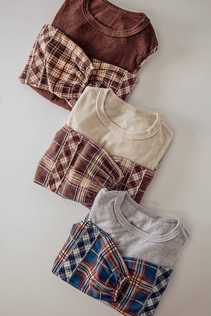 NT12815-Contrast Plaid Sleeve Top: GRAY / S-M-L/2-2-2