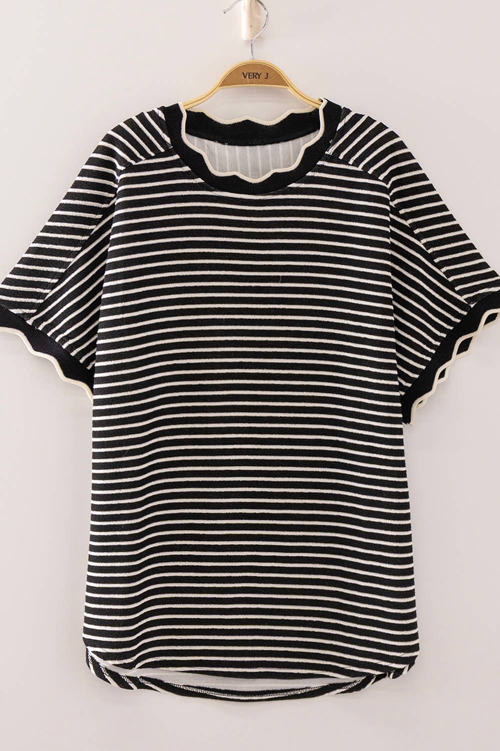 Ariel Scallop Trim Round Neck top