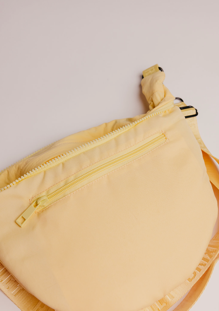 Butter Crescent Bag|Brixley