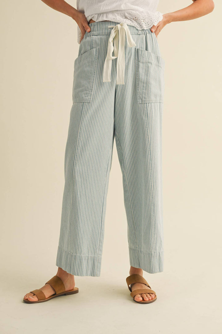 STRIPED WIDE LEG CROPPED PANTS