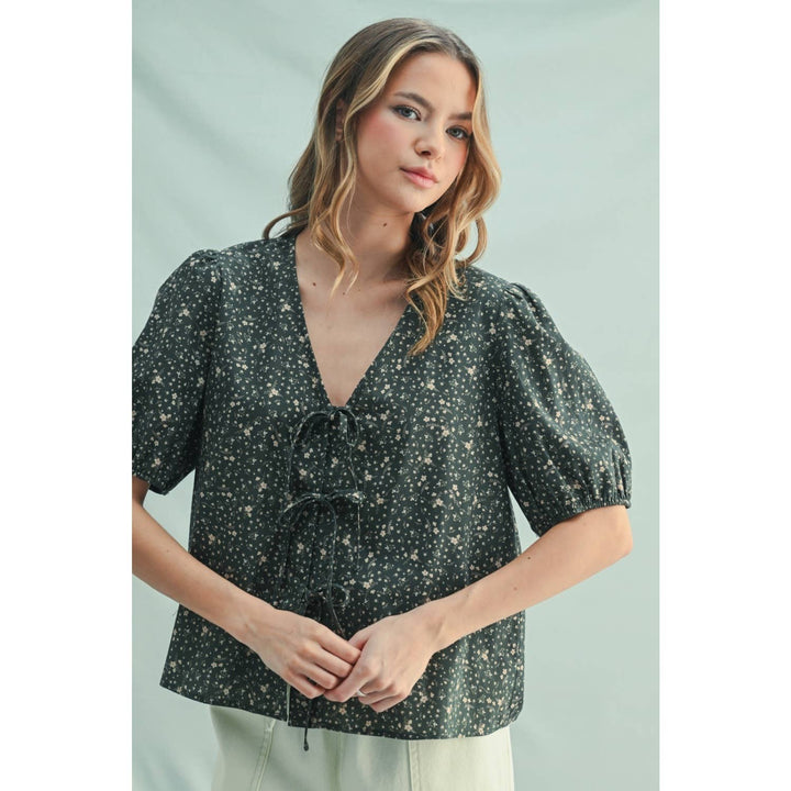 August floral puff blouse