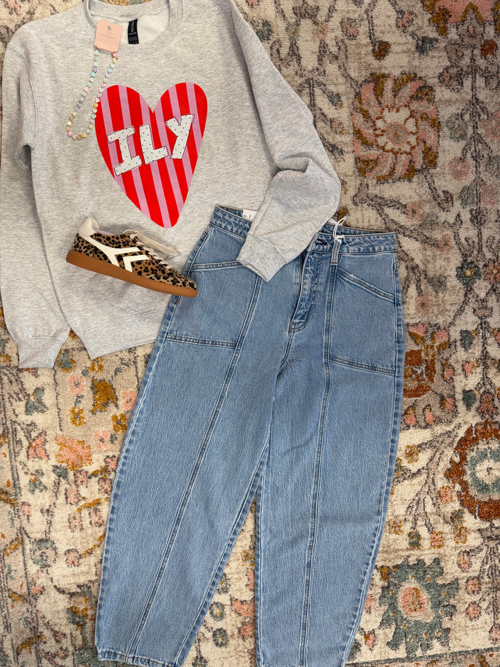 ILY crewneck-I love you