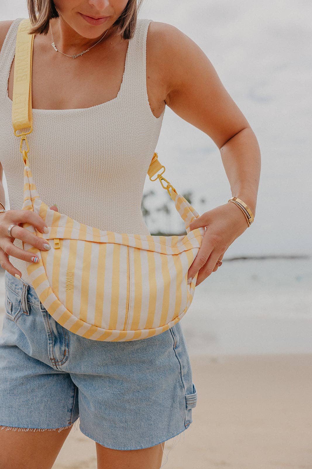 Sunbeam Stripe Crescent Bag|Brixley