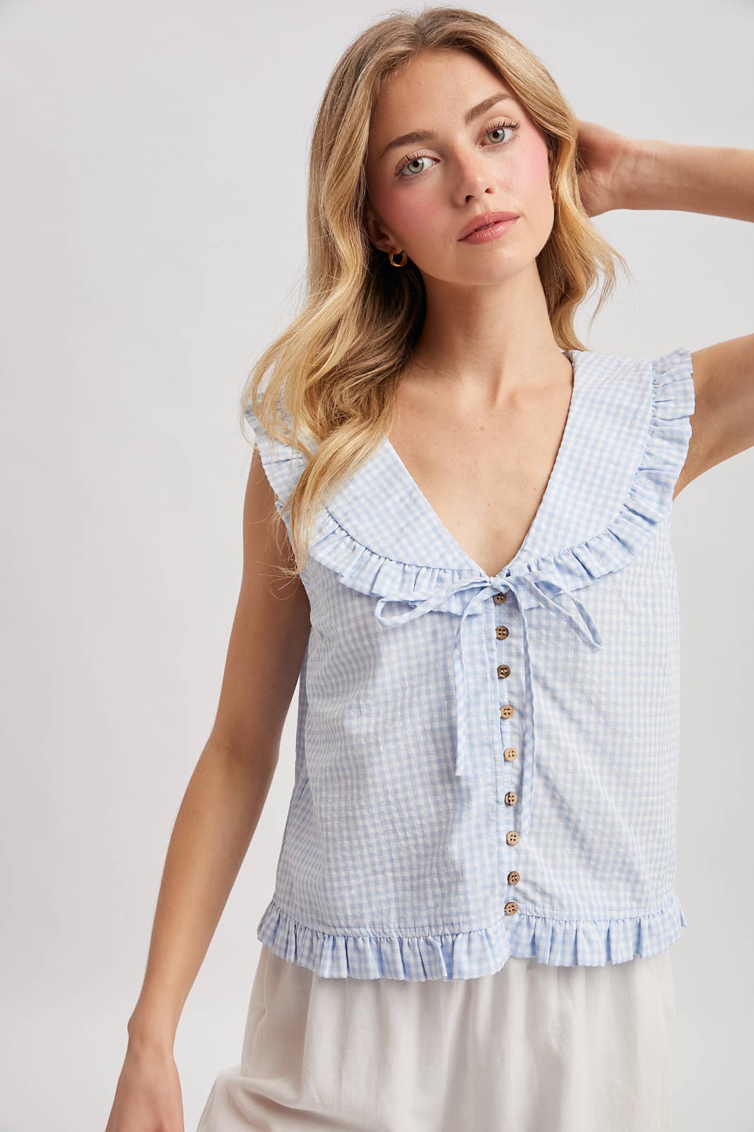 RUFFLED COLLAR PLAID BLOUSE