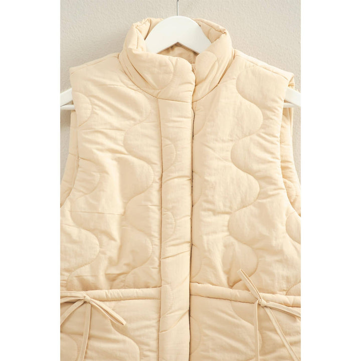 Wave Quilted Ribbon Tie Detailed Puffer Vest