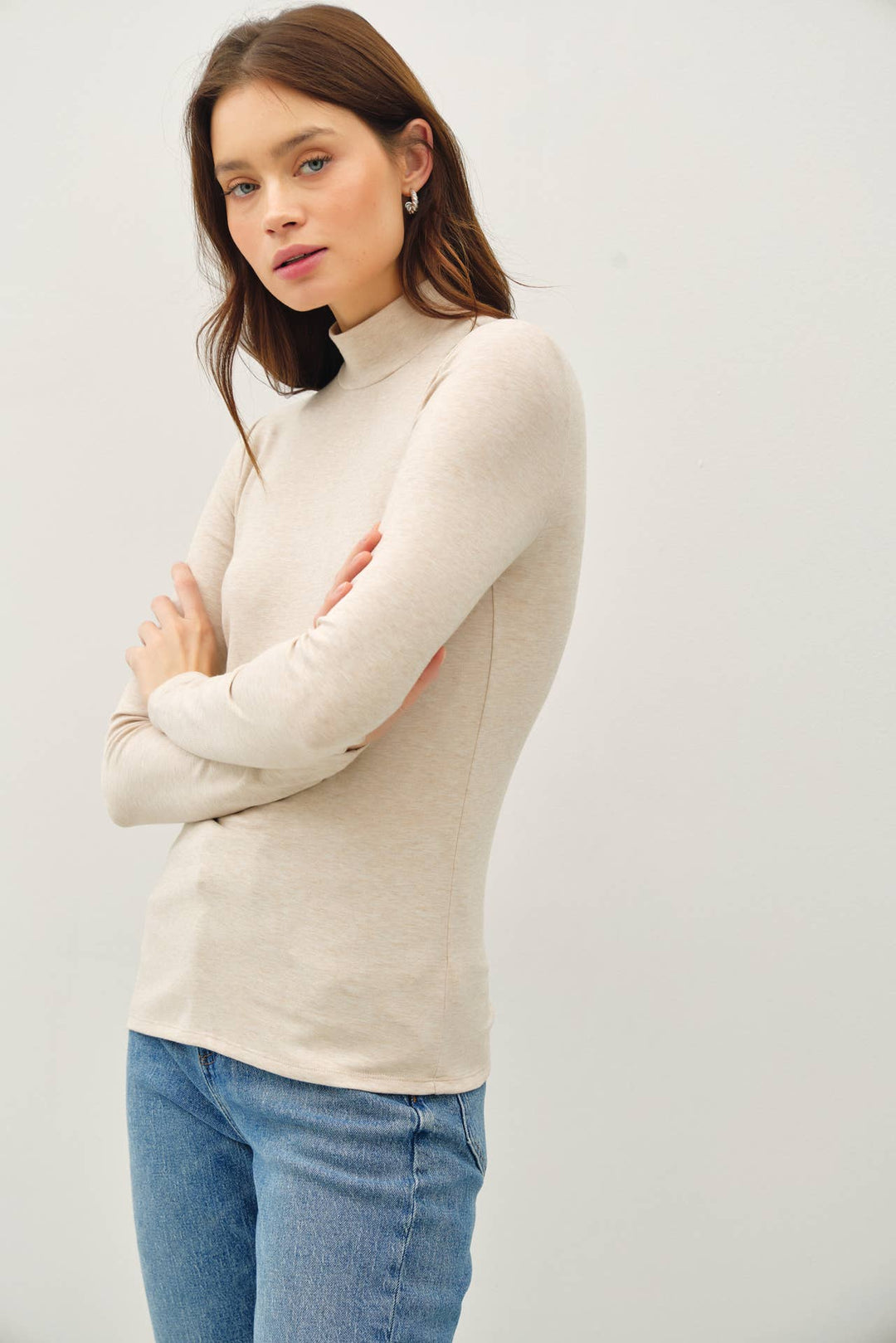 TURTLE NECK KNIT TOP : OATMEAL