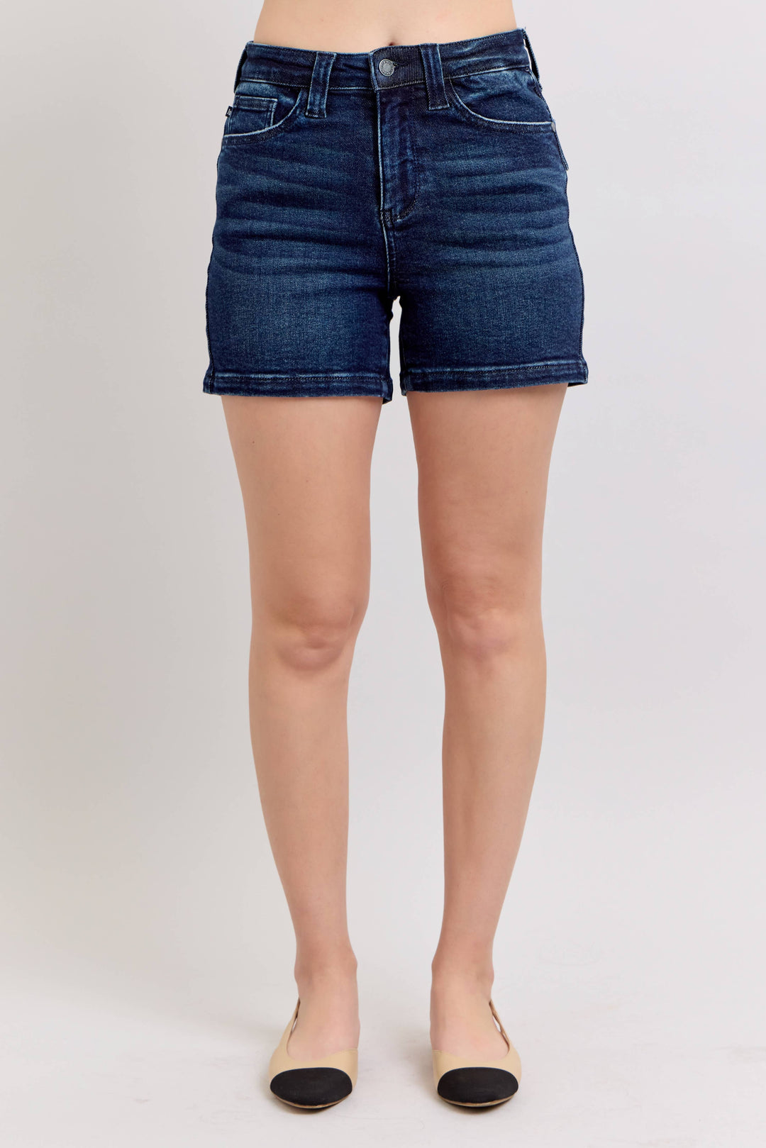 Back Flap Pocket High Waisted Shorts