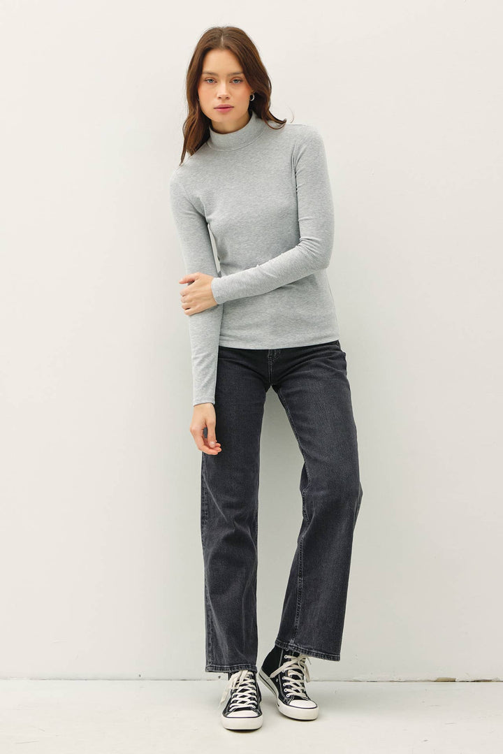 TURTLE NECK KNIT TOP : H. Grey