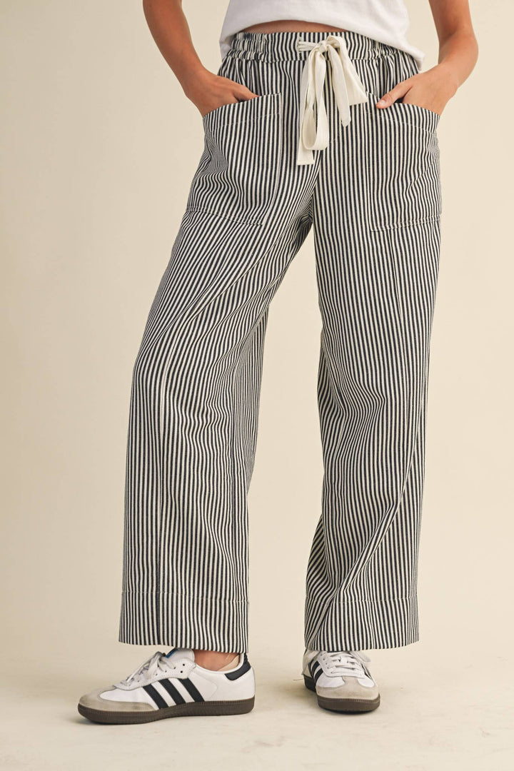 STRIPED WIDE LEG PANTS