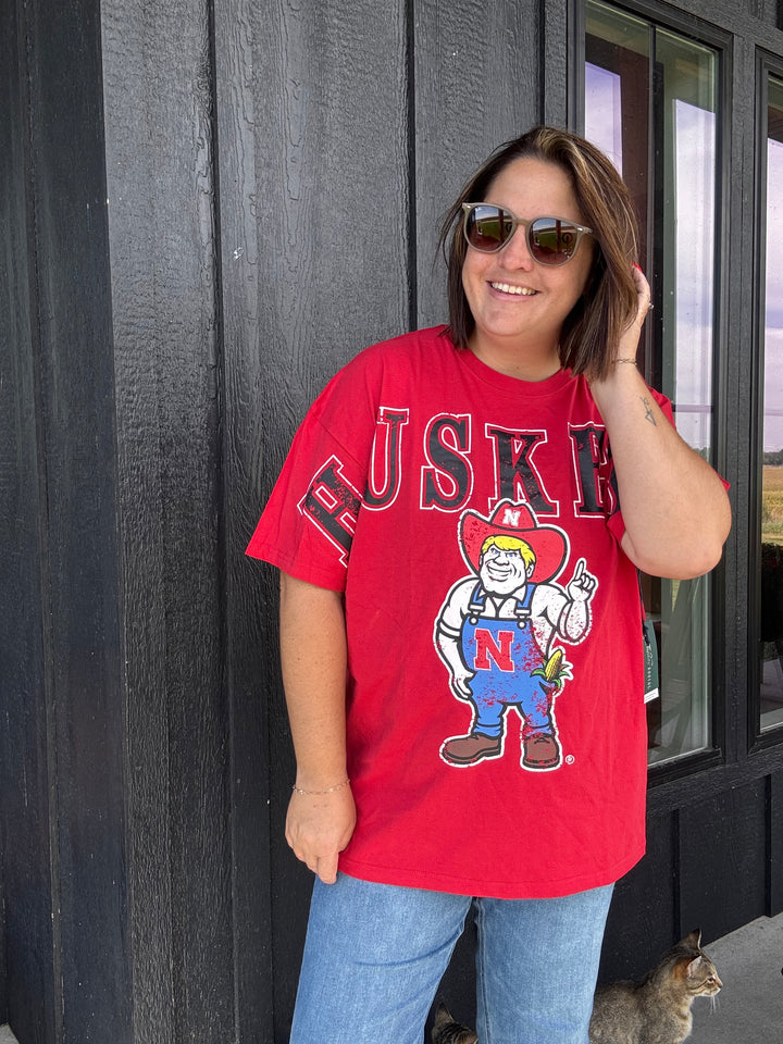 Red Nebraska South Split tee