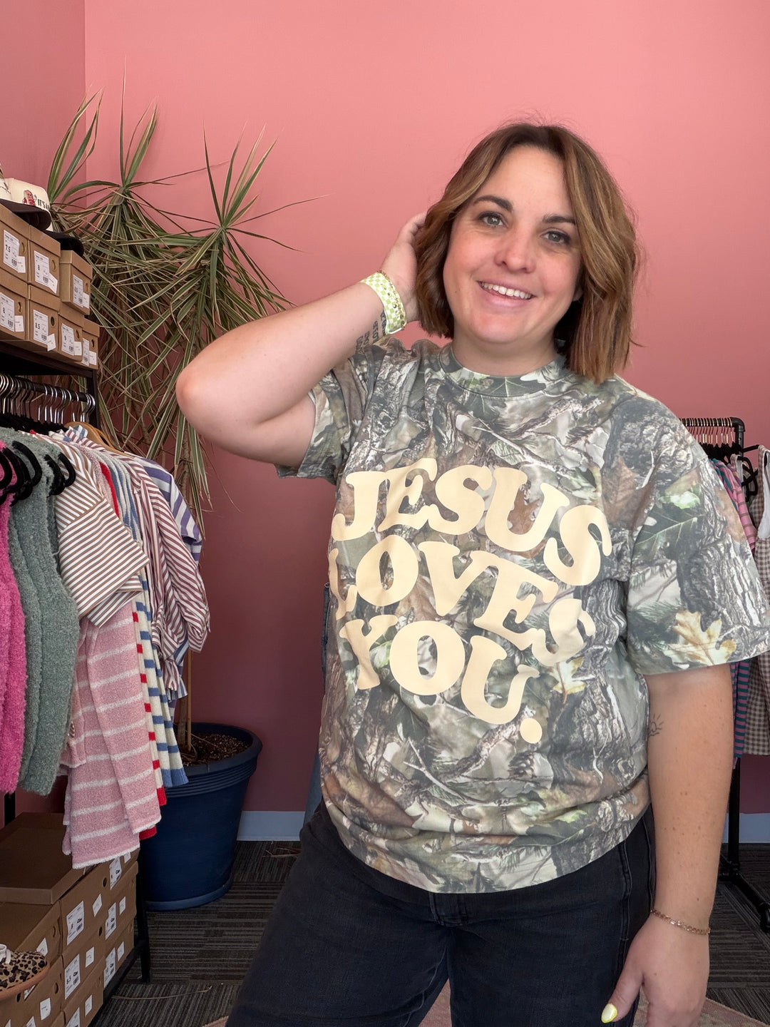 Jesus Loves You camo tee|Onyx Native