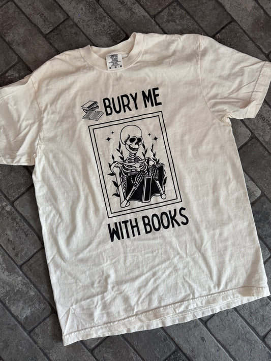 Bury Me With Books tee