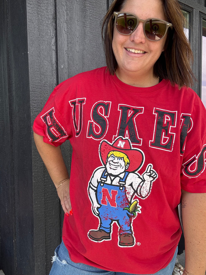 Red Nebraska South Split tee