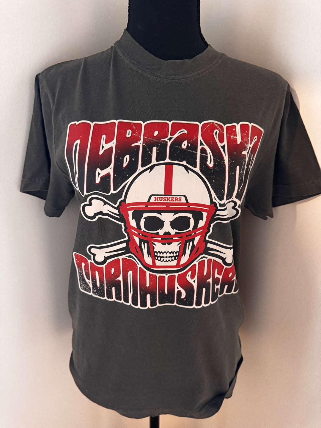 Cornhuskers wave tee