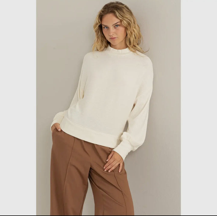 TRY SOMETHING NEW RIBBED BALLOON SLEEVE TOP: CREAM