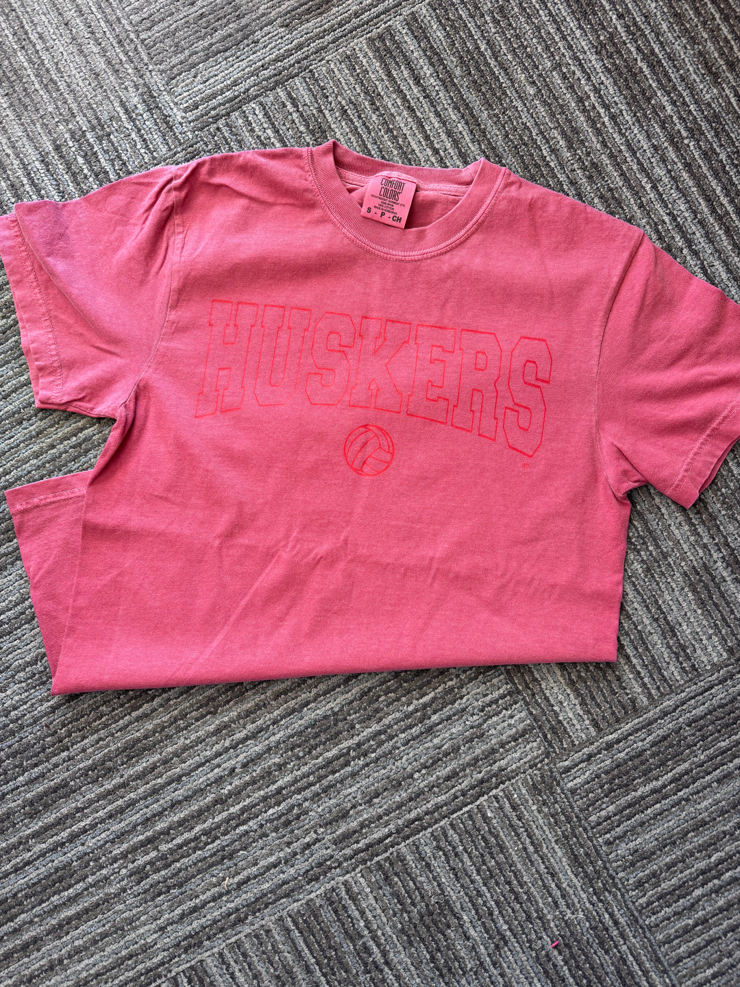 Red husker volleyball tee