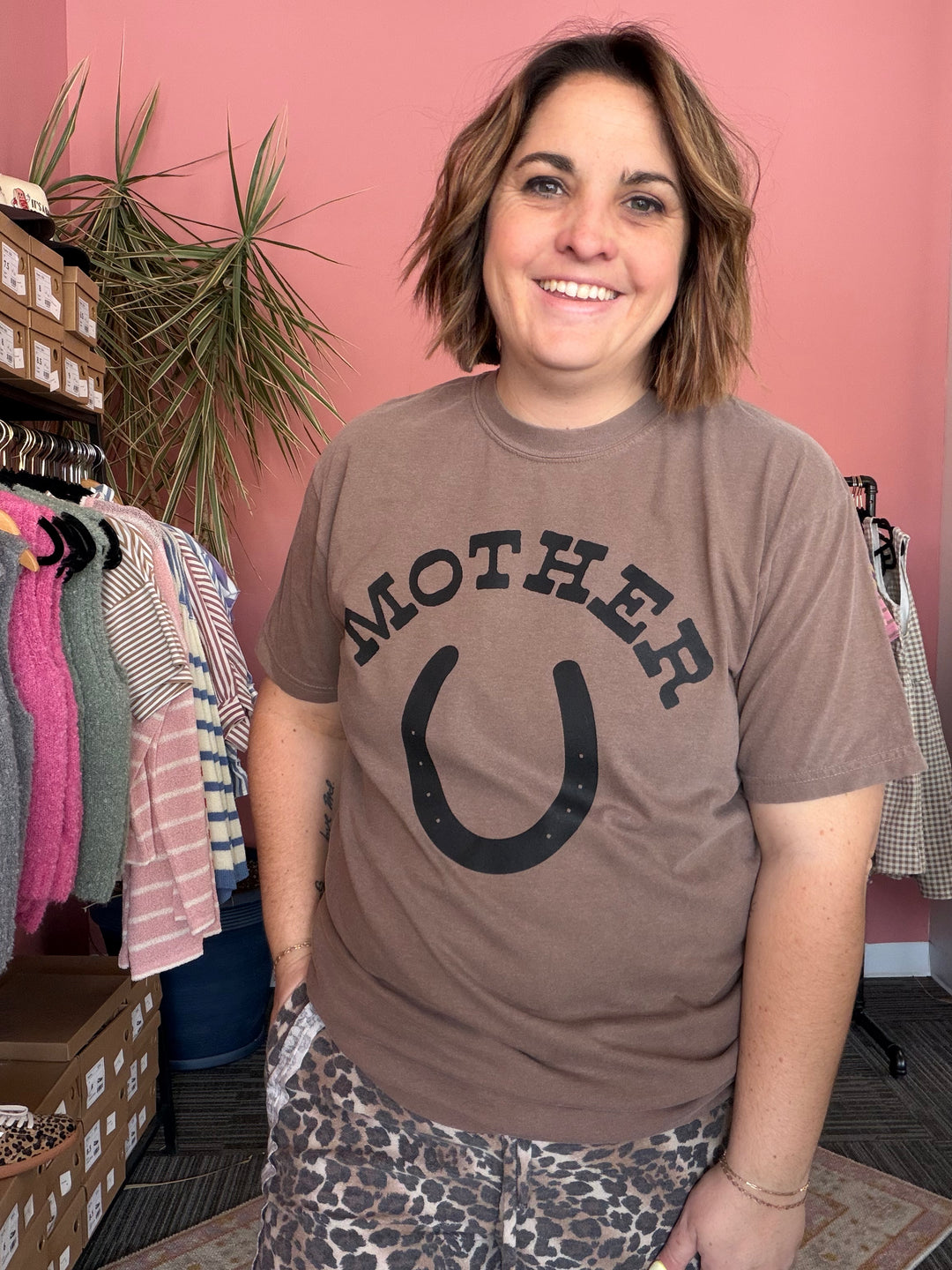 Mother Horseshoe Mom Western Graphic Tee - Espresso