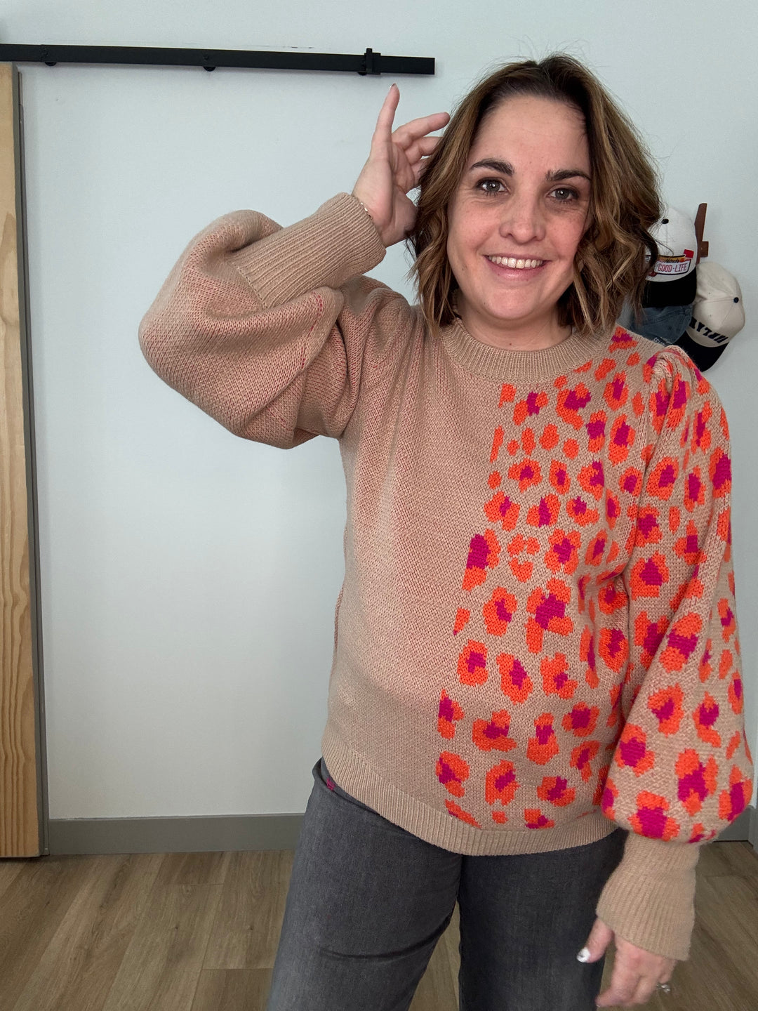 Leopard puff sweater