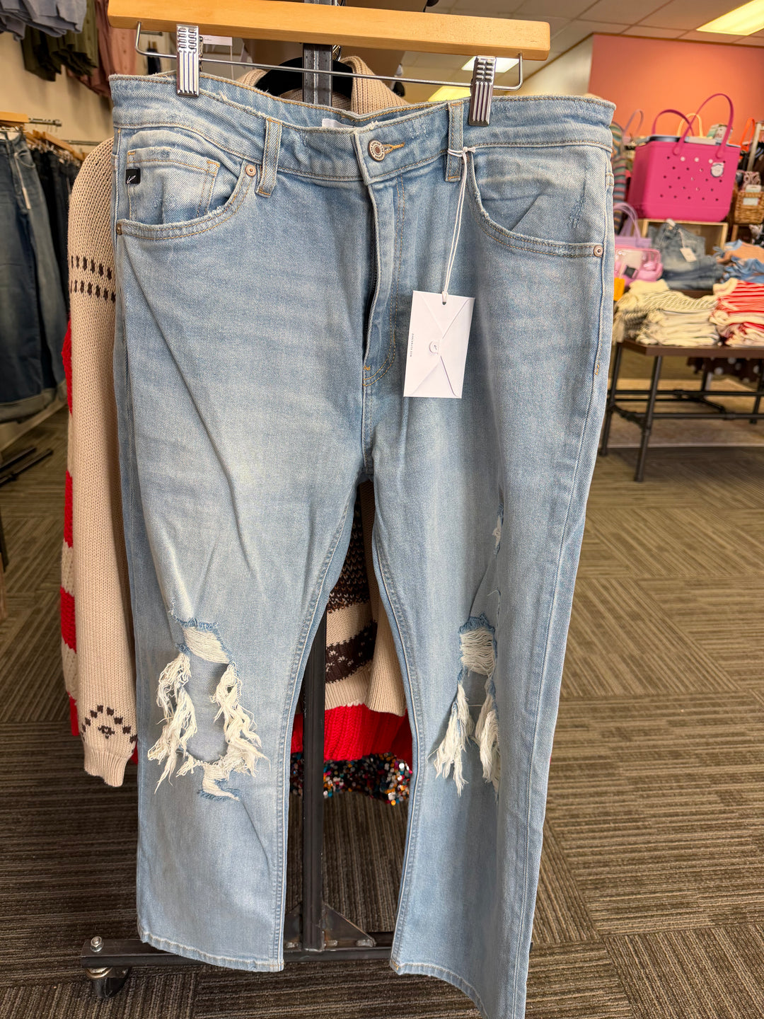 Kancan high rise slim straight distressed