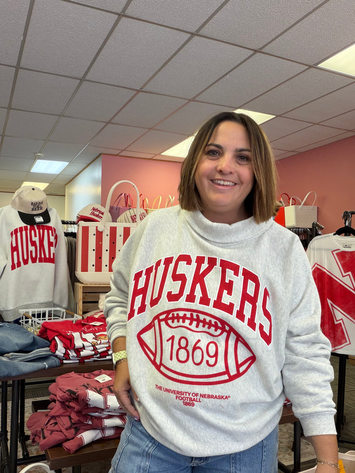 Huskers football Roll Neck Sweatshirt|Nebraska Football