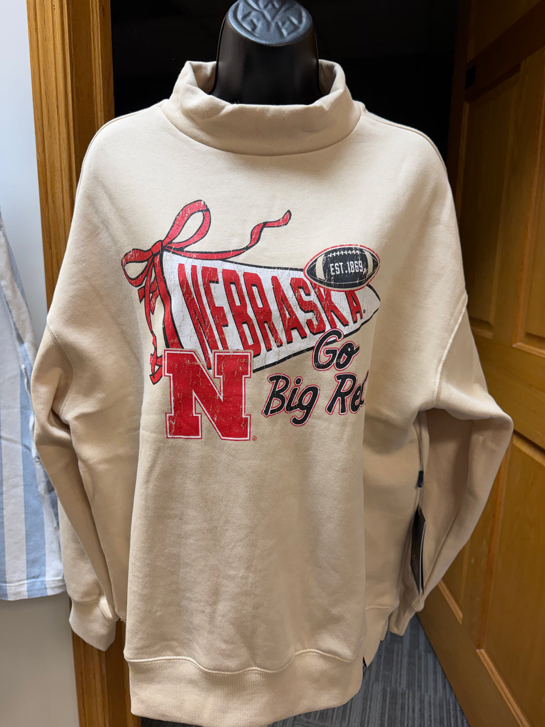 Nebraska Campus Charm mock neck|Nebraska