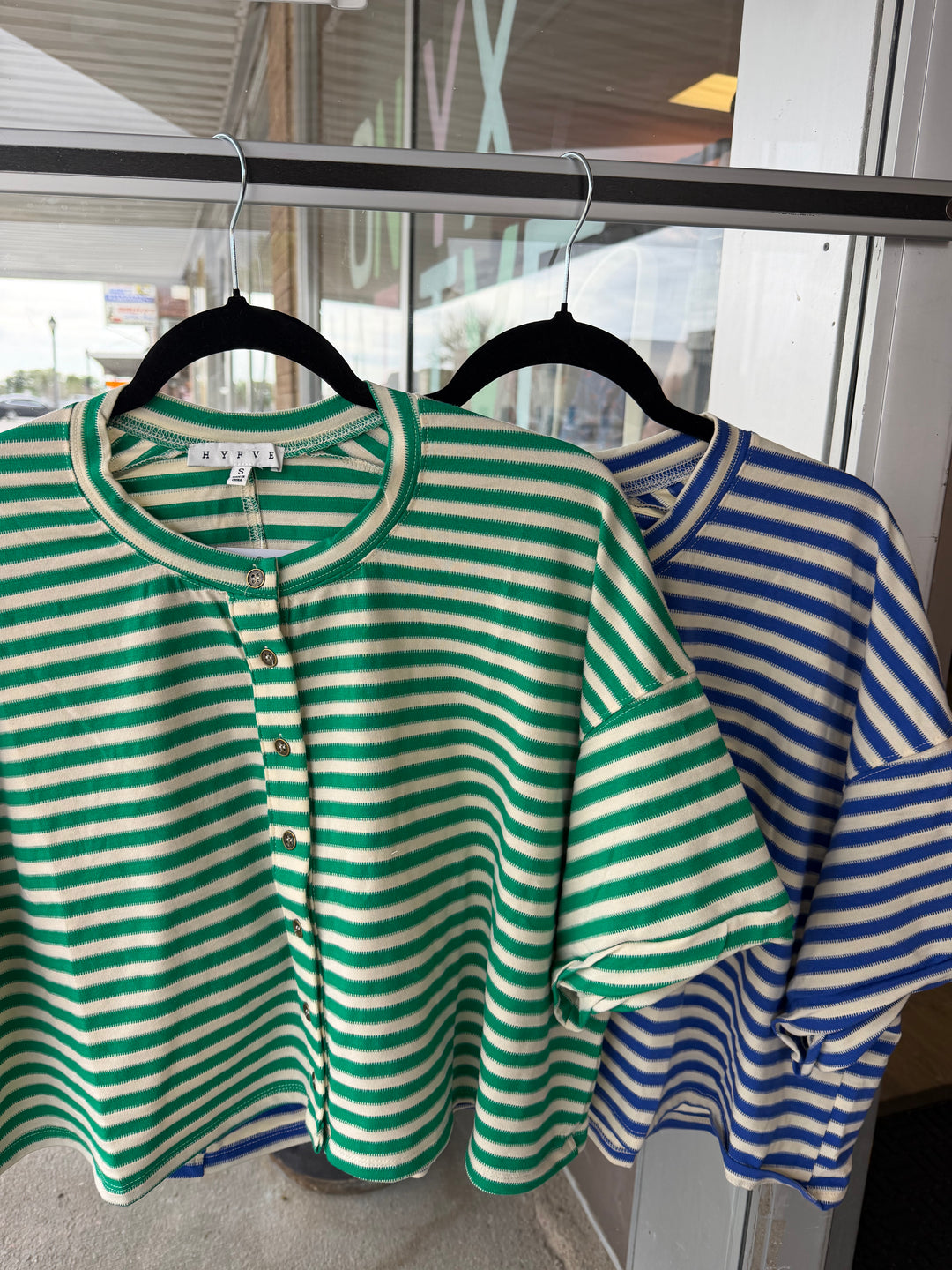 Set the Stripe tee