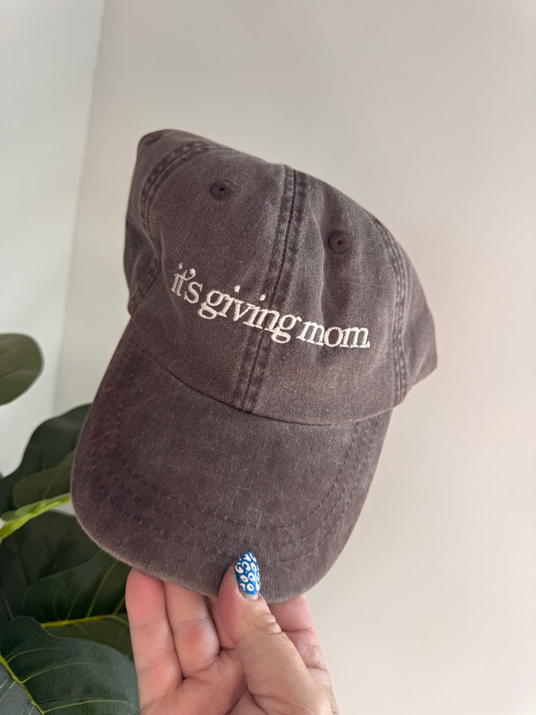 It's Giving Mom ball cap