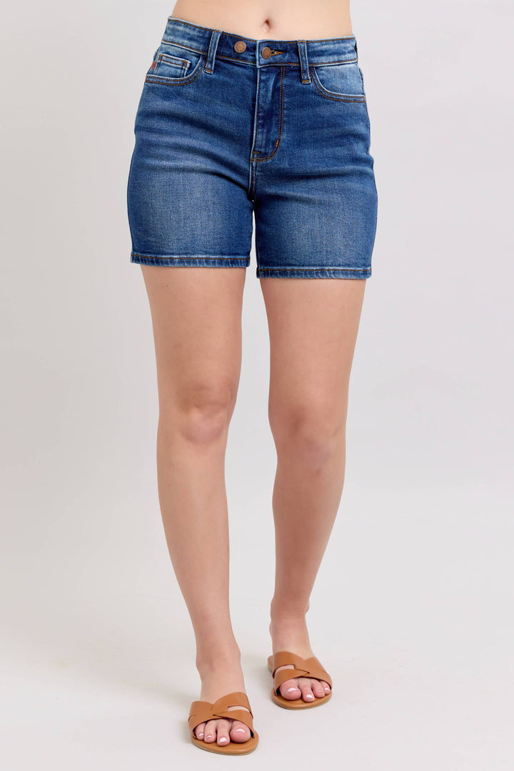 High Waisted 2 Button Mid Length Short