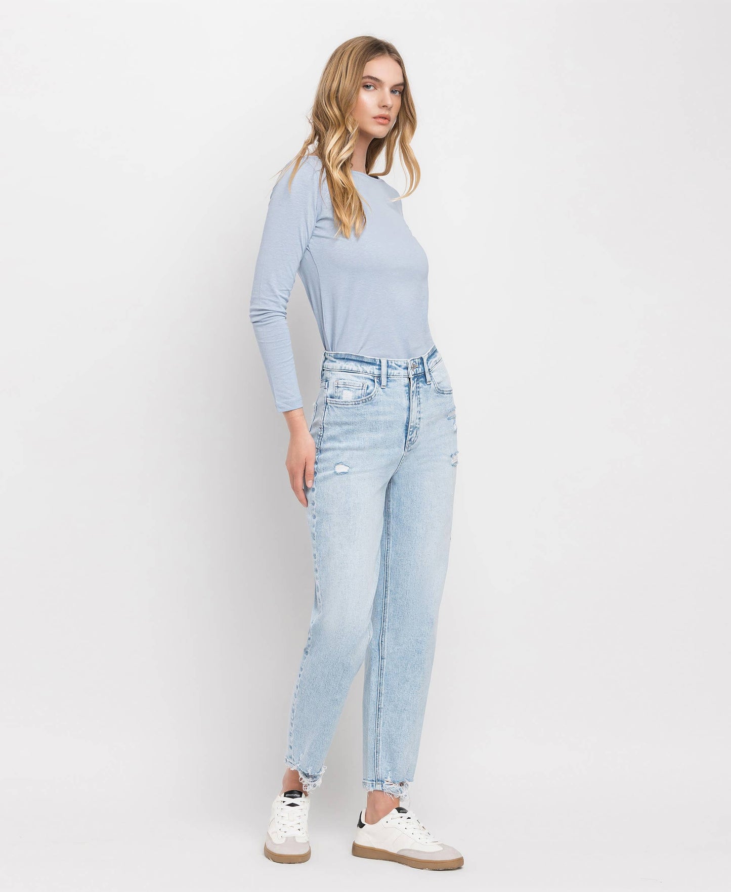 Sweet Nothing high rise barrel jean