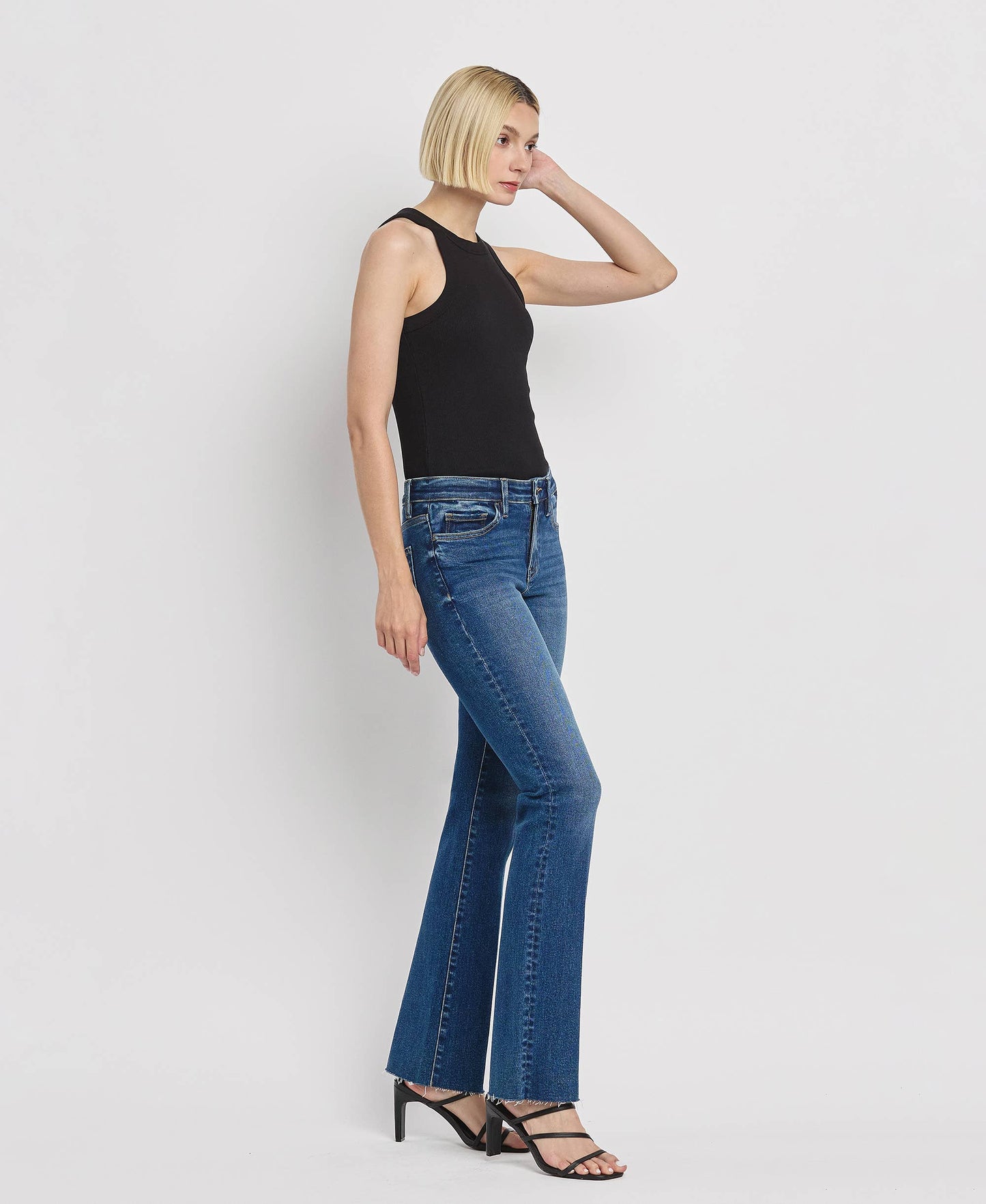 VIGILANT MID RISE SLIM BOOTCUT JEANS