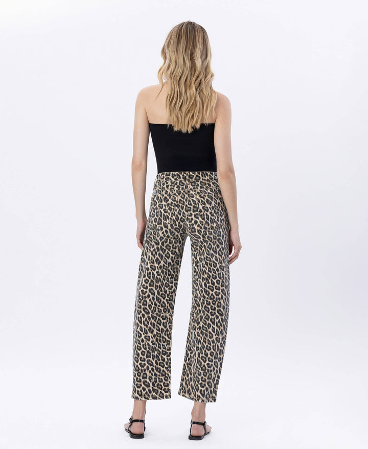 HIGH RISE LEOPARD PRINT BARREL JEANS
