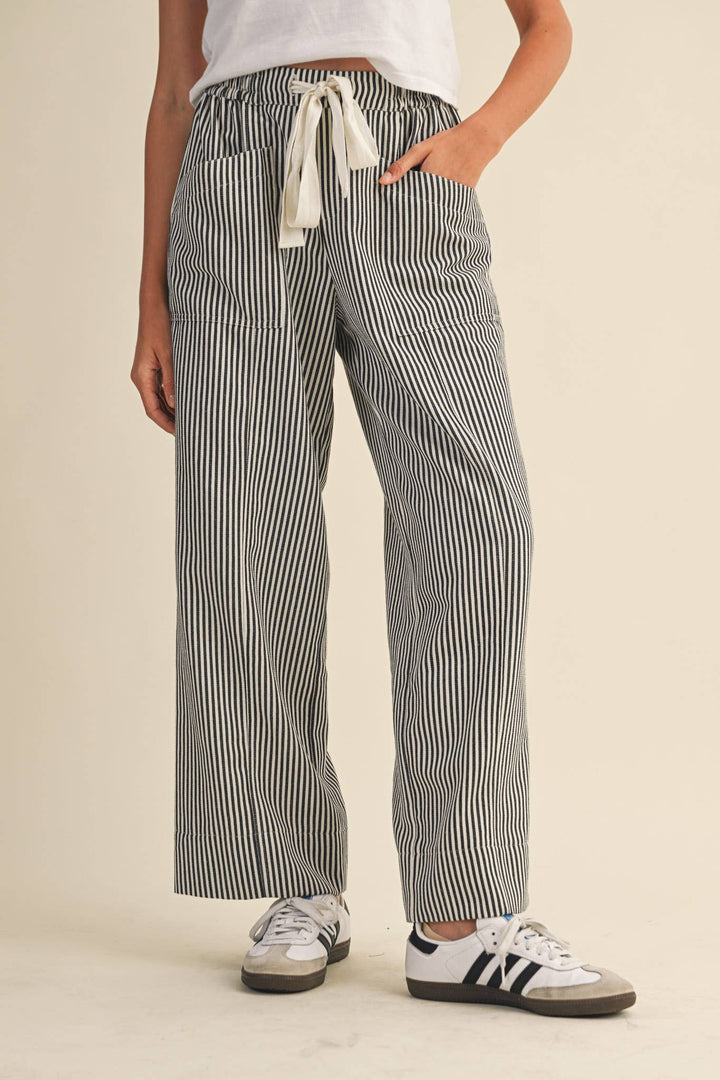 STRIPED WIDE LEG PANTS
