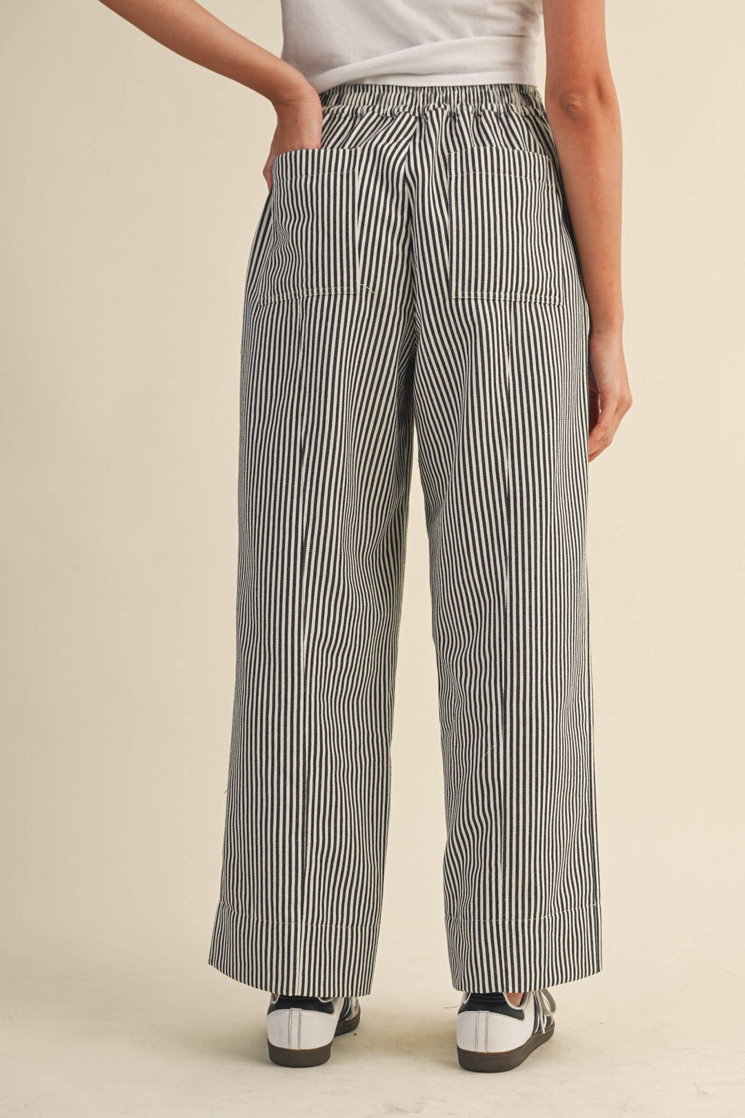 STRIPED WIDE LEG PANTS