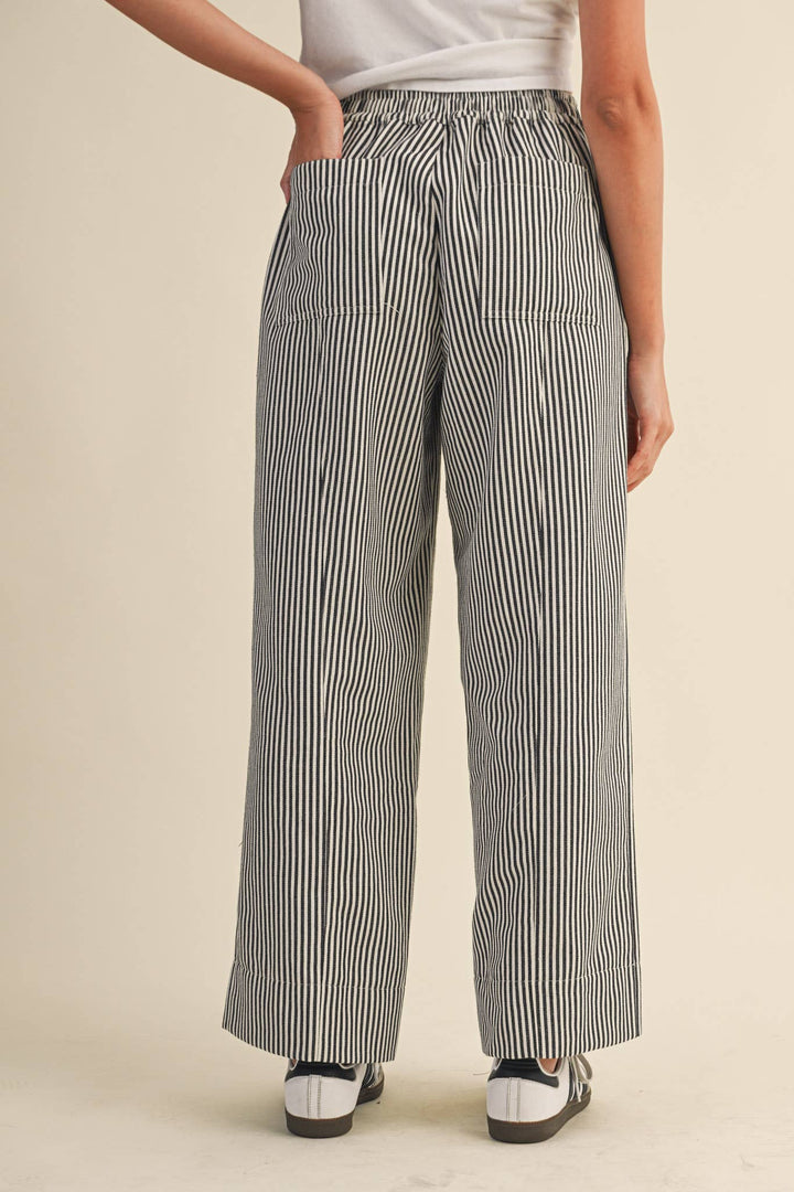 STRIPED WIDE LEG PANTS