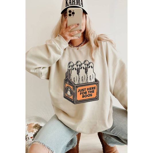 JUST HERE FOR THE BOOS VINTAGE GRAPHIC SWEATSHIRT