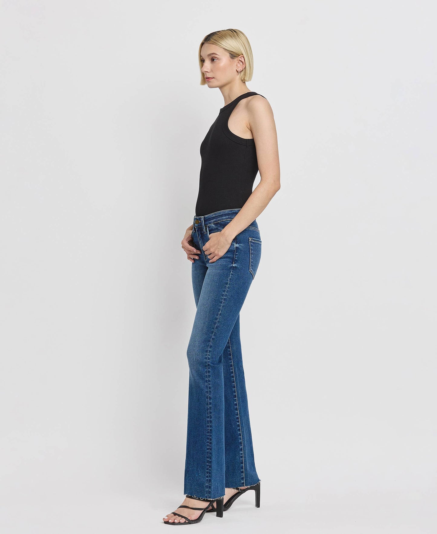 VIGILANT MID RISE SLIM BOOTCUT JEANS