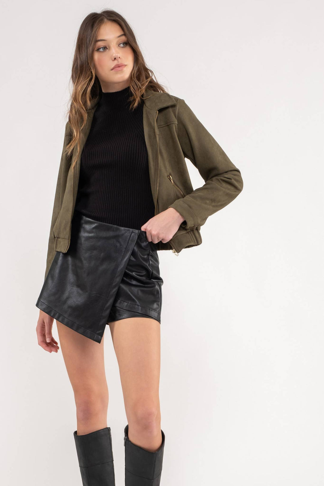 OLIVE COLLARED FRONT ZIP JACKET